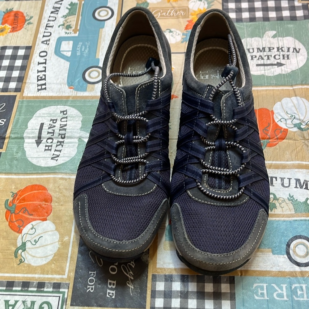 Dansko Blue Suede Honor Athletic Walking Sneaker Size 41W